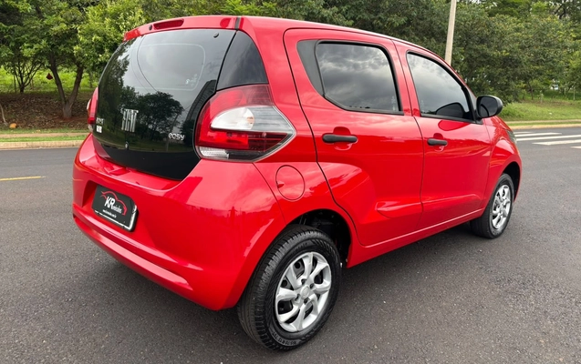 imagem-https://www.socarrao.com.br/sc-vehicle-images-prod/4425086/1792698929045-8932d1c4fa4d4d2cab531823bbd76699_1792696938891.jpg