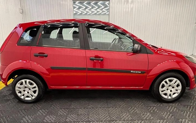 imagem-https://www.socarrao.com.br/sc-vehicle-images-prod/4425139/1792699249158-8469849_4_B_a5404a4934.jpeg