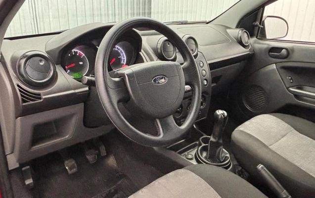 imagem-https://www.socarrao.com.br/sc-vehicle-images-prod/4425139/1792699249167-8469849_14_B_28070c5768.jpeg