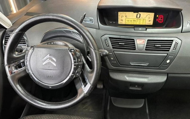 imagem-https://www.socarrao.com.br/sc-vehicle-images-prod/4425164/1792699476085-8594657_1_B_46bd6372eb.jpeg