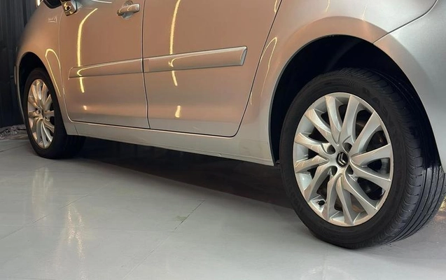 imagem-https://www.socarrao.com.br/sc-vehicle-images-prod/4425164/1792699476091-8594657_9_B_10318b3bea.jpeg