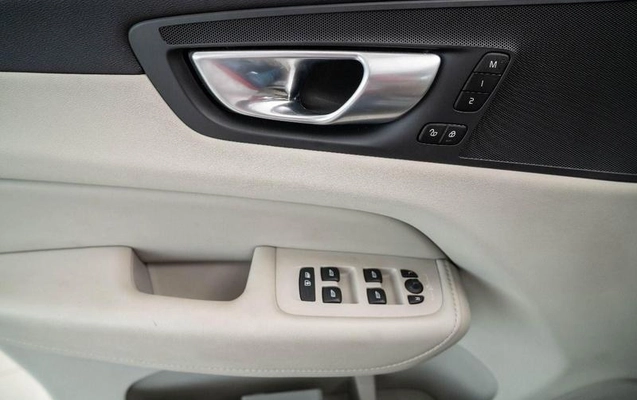imagem-https://www.socarrao.com.br/sc-vehicle-images-prod/4425170/1792765392232-8597720_9_B_cd2c9b2ae1.jpeg