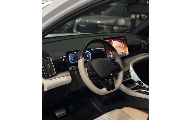 imagem-https://www.socarrao.com.br/sc-vehicle-images-prod/4425177/1792699514514-1_050428.jpg