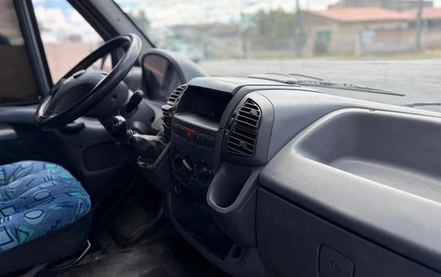 imagem-https://www.socarrao.com.br/sc-vehicle-images-prod/4425202/1792699711054-8510924_12_B_1a1d6c43c7.jpeg