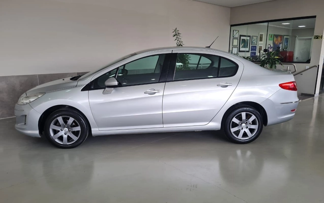imagem-https://www.socarrao.com.br/sc-vehicle-images-prod/4425208/1792699716780-8d90395a533d45ebbf2dfb92c5935658_1792699611156.jpg