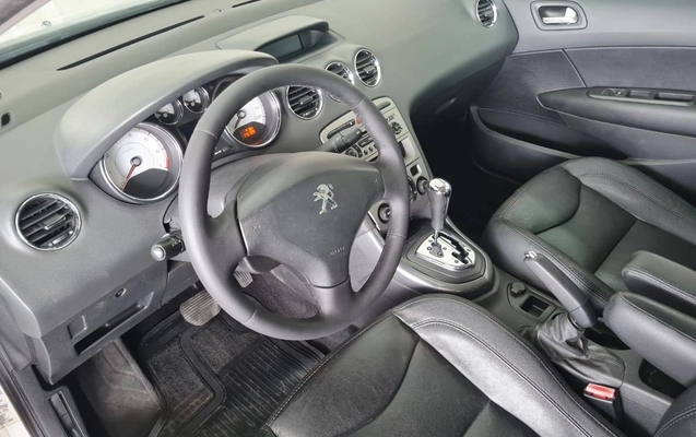 imagem-https://www.socarrao.com.br/sc-vehicle-images-prod/4425208/1792699716786-636706f895234b9c95db144a75fce3ae_1792699611179.jpg