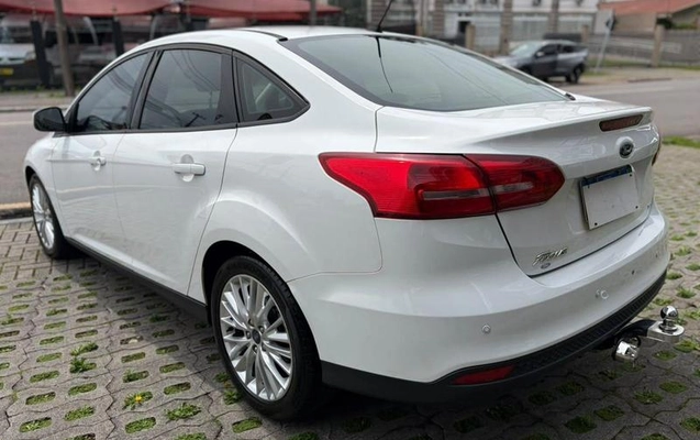 imagem-https://www.socarrao.com.br/sc-vehicle-images-prod/4425210/1792699718932-8567271_1_B_7eb9eca01e.jpeg