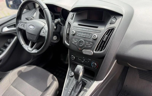imagem-https://www.socarrao.com.br/sc-vehicle-images-prod/4425210/1792699718952-8567271_13_B_bfd304736d.jpeg