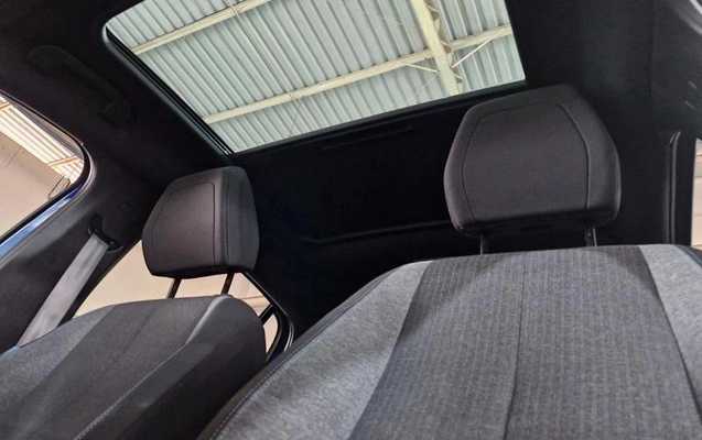 imagem-https://www.socarrao.com.br/sc-vehicle-images-prod/4425235/1792700229397-8564440_1_B_d617b3bed4.jpeg