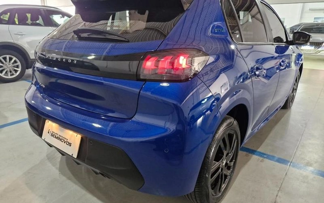 imagem-https://www.socarrao.com.br/sc-vehicle-images-prod/4425235/1792700229401-8564440_4_B_f55c7d9782.jpeg