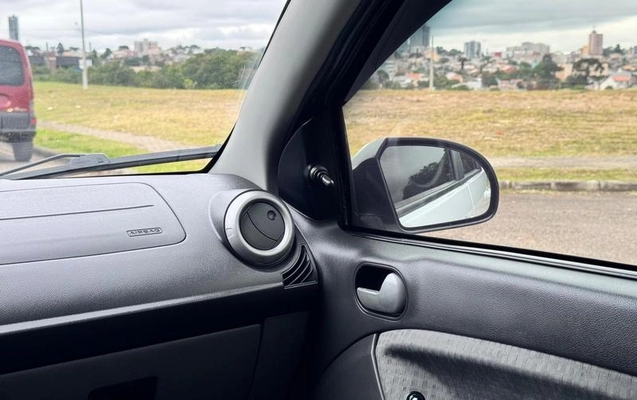 imagem-https://www.socarrao.com.br/sc-vehicle-images-prod/4425316/1792790300788-8595697_9_B_53b687e7d1.jpeg