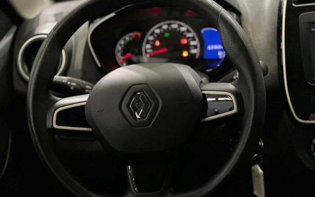 imagem-https://www.socarrao.com.br/sc-vehicle-images-prod/4425325/1792854020174-8512637_17_B_ca0e9eb55a.jpeg