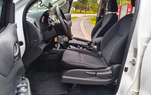 imagem-https://www.socarrao.com.br/sc-vehicle-images-prod/4425326/1792700348041-V2hhdHNBcHAgSW1hZ2UgMjAyNi0xMC0yMiBhdCAxNy4wNy4yMy5qcGVn.jpeg