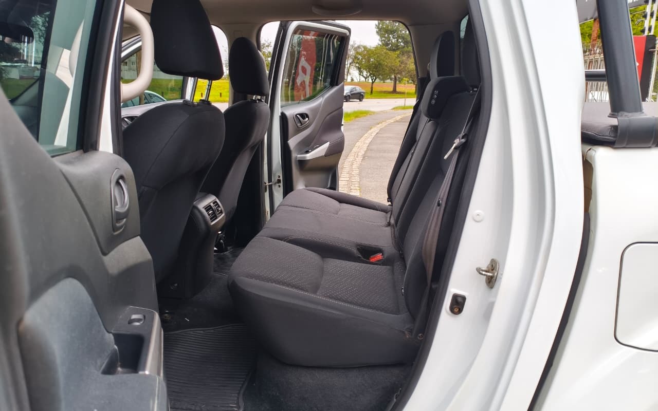 imagem-https://www.socarrao.com.br/sc-vehicle-images-prod/4425326/1792700348204-V2hhdHNBcHAgSW1hZ2UgMjAyNi0xMC0yMiBhdCAxNy4wNy4yMyAoMikuanBlZw.jpeg