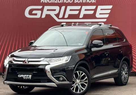 Mitsubishi OUTLANDER COMFORT 2.0 16V Aut. 2018 Preto — foto 1 de 3
