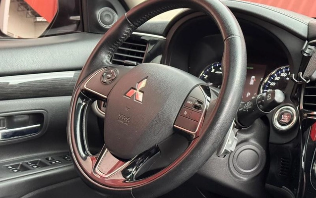 imagem-https://www.socarrao.com.br/sc-vehicle-images-prod/4425363/1792700518332-8594570_7_B_255b751def.jpeg