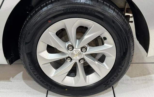 imagem-https://www.socarrao.com.br/sc-vehicle-images-prod/4425374/1792700600424-8556926_18_B_7cd03eb814.jpeg
