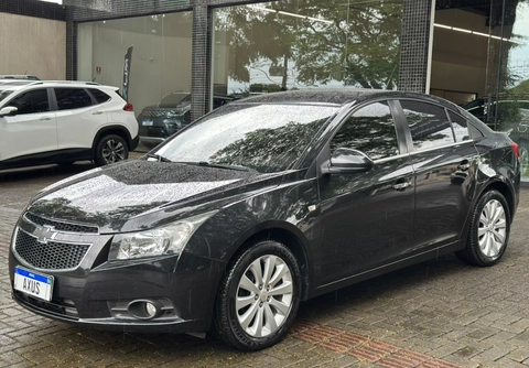 Chevrolet Cruze 2013 Preto — foto 1 de 3