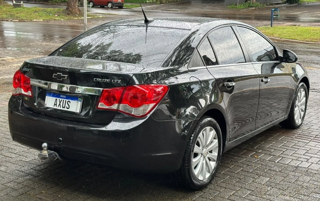 imagem-https://www.socarrao.com.br/sc-vehicle-images-prod/4425384/1792700684009-14_052351.jpg