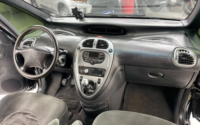 imagem-https://www.socarrao.com.br/sc-vehicle-images-prod/4425404/1792700799507-003_e3dae57666b65045c1f9f0147836f1e6.jpg
