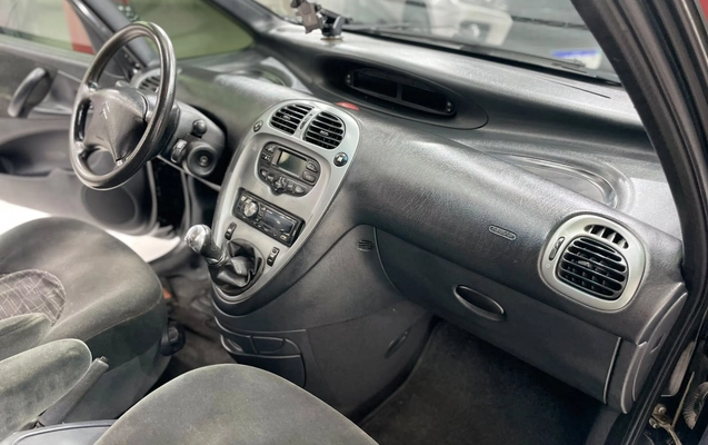 imagem-https://www.socarrao.com.br/sc-vehicle-images-prod/4425404/1792700799508-003_77dafe47f0a6cc29cf70fe4d9da4c73f.jpg