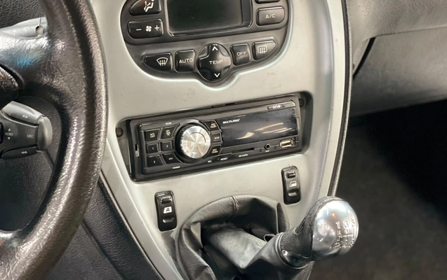imagem-https://www.socarrao.com.br/sc-vehicle-images-prod/4425404/1792700799509-003_406b507011c70a7108fd7941db01964a.jpg