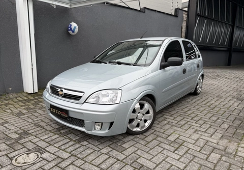 Chevrolet Corsa 2010 Prata — foto 1 de 3