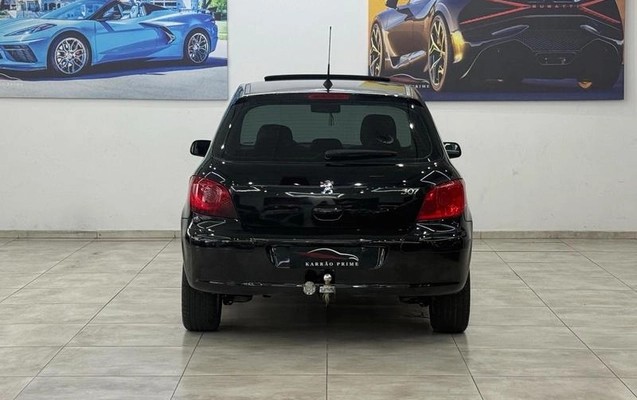 imagem-https://www.socarrao.com.br/sc-vehicle-images-prod/4425442/1792701173557-8533433_4_B_b0664a7d25.jpeg