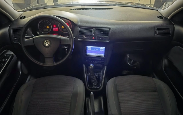 imagem-https://www.socarrao.com.br/sc-vehicle-images-prod/4425446/1792701188489-PFXjtIkBr9UxCeY8tIjyFrJPACXq9LLX.jpg