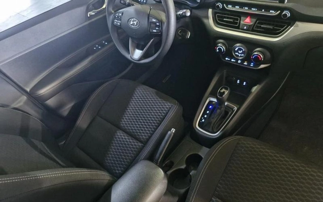 imagem-https://www.socarrao.com.br/sc-vehicle-images-prod/4425461/1792701234525-8550256_7_B_9c8ccfa0df.jpeg