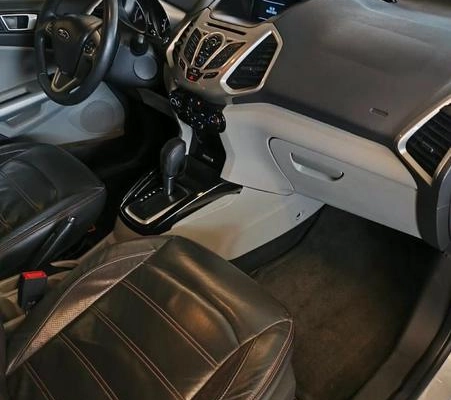 imagem-https://www.socarrao.com.br/sc-vehicle-images-prod/4425485/1792781654238-8590198_11_B_b9a1b6a7c8.jpeg