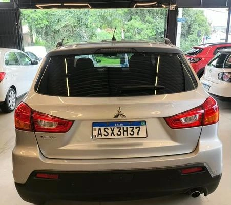 imagem-https://www.socarrao.com.br/sc-vehicle-images-prod/4425505/1792701487437-8531230_5_B_68f6445588.jpeg