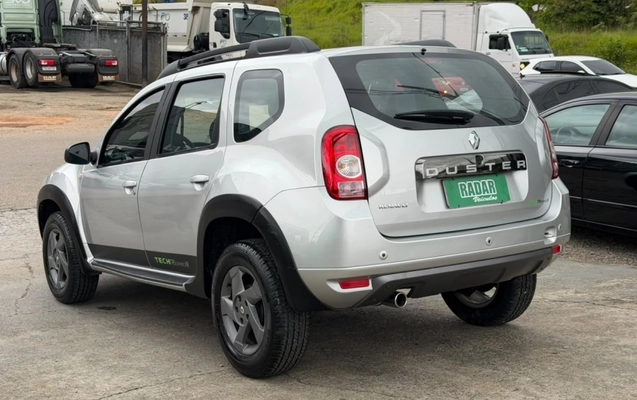 imagem-https://www.socarrao.com.br/sc-vehicle-images-prod/4425509/1792701536717-X18Mb05uoGQqSWi4wKPtv9WlFpdp97sD.jpg