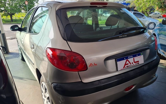 imagem-https://www.socarrao.com.br/sc-vehicle-images-prod/4425547/1792701856104-gb-9e40706.jpeg