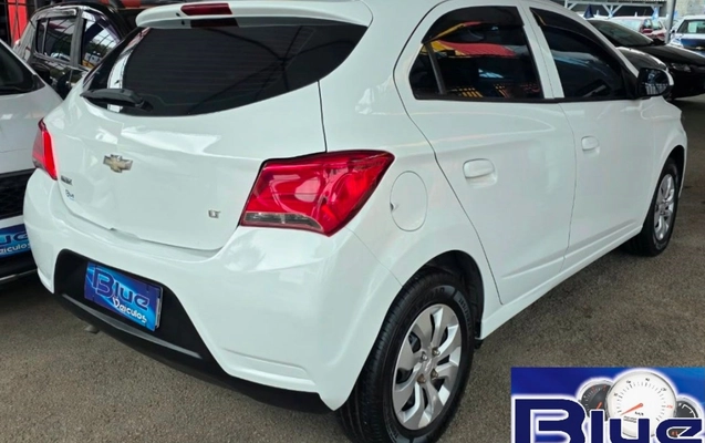 imagem-https://www.socarrao.com.br/sc-vehicle-images-prod/4425555/1792701956382-cG9uaXgzLmpwZWc.jpeg