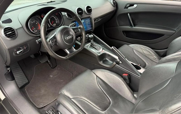imagem-https://www.socarrao.com.br/sc-vehicle-images-prod/4425562/1792702058382-8521852_7_B_fbb9e319f1.jpeg