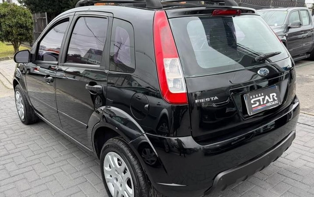 imagem-https://www.socarrao.com.br/sc-vehicle-images-prod/4425568/1792702099003-8232290_0_B_880701ae02.jpeg