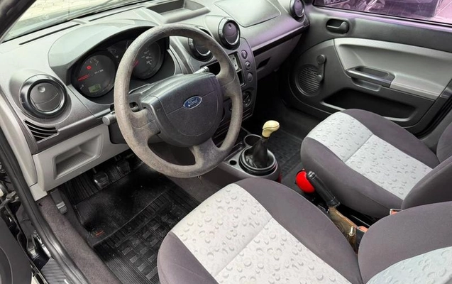 imagem-https://www.socarrao.com.br/sc-vehicle-images-prod/4425568/1792702099005-8232290_5_B_85f160bc76.jpeg