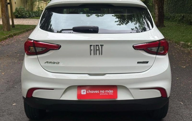 imagem-https://www.socarrao.com.br/sc-vehicle-images-prod/4425576/1792702130935-8330267_2_B_b04730b944.jpeg