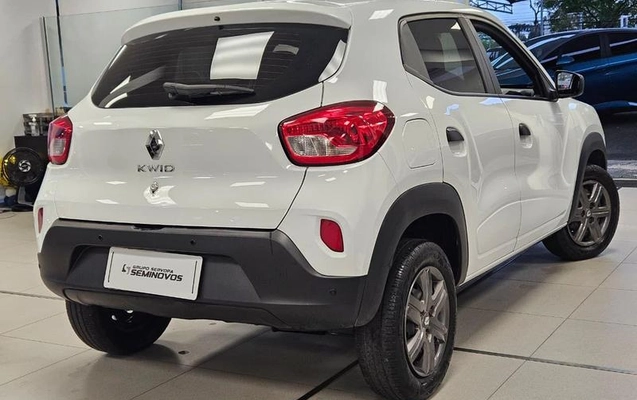 imagem-https://www.socarrao.com.br/sc-vehicle-images-prod/4425629/1792702374064-8598054_4_B_95144640ea.jpeg