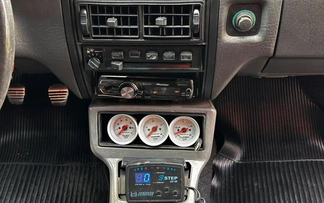 imagem-https://www.socarrao.com.br/sc-vehicle-images-prod/4425642/1792778812693-8597971_14_B_28fb844f2f.jpeg