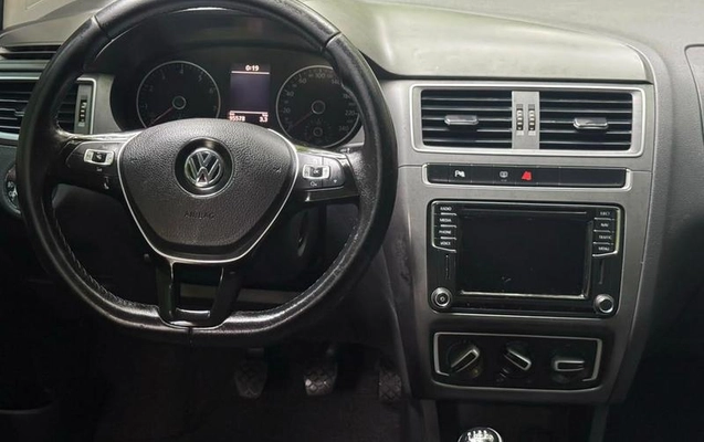 imagem-https://www.socarrao.com.br/sc-vehicle-images-prod/4425649/1792702454230-8552110_11_B_190a08e49b.jpeg