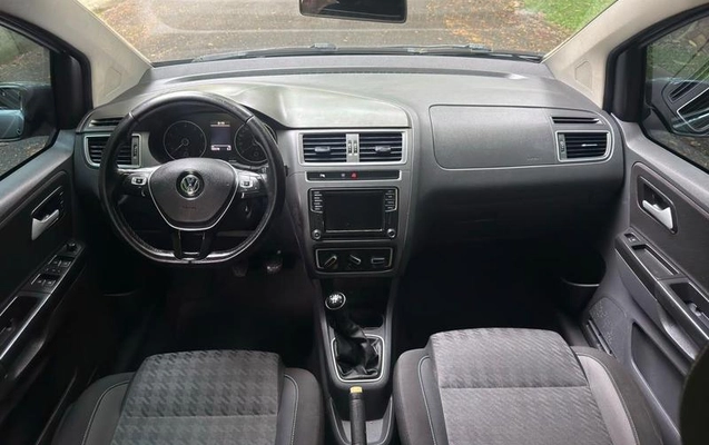 imagem-https://www.socarrao.com.br/sc-vehicle-images-prod/4425649/1792702454232-8552110_6_B_f379a5e000.jpeg