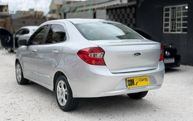 imagem-https://www.socarrao.com.br/sc-vehicle-images-prod/4425650/1792702464984-8598056_1_B_591aecd5dc.jpeg
