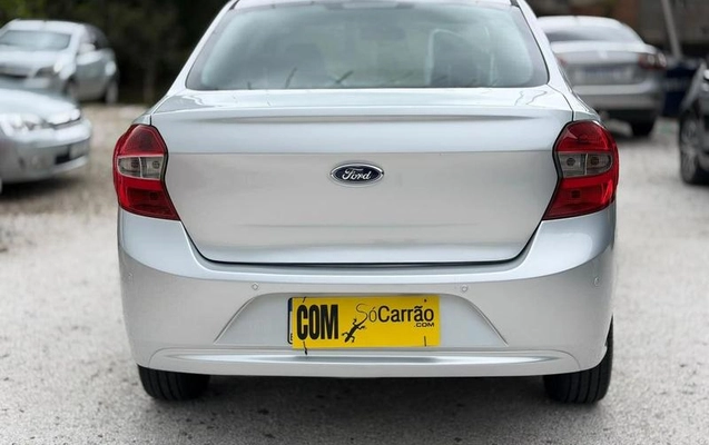 imagem-https://www.socarrao.com.br/sc-vehicle-images-prod/4425650/1792702464986-8598056_2_B_52d194cd4a.jpeg