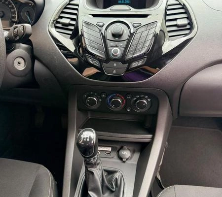 imagem-https://www.socarrao.com.br/sc-vehicle-images-prod/4425650/1792702465006-8598056_10_B_801d065d91.jpeg