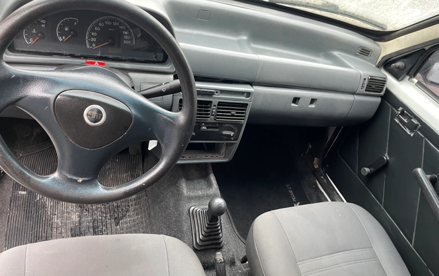 imagem-https://www.socarrao.com.br/sc-vehicle-images-prod/4425708/1792702617482-13ab9c98-5d52-4c30-a0dd-a94ec48add0e.jpeg