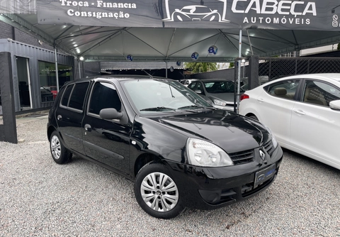 Renault Clio 2011 Preto — foto 1 de 3