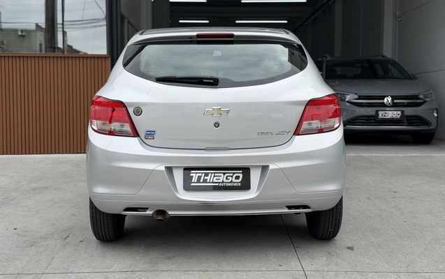 imagem-https://www.socarrao.com.br/sc-vehicle-images-prod/4425867/1792703255334-003_c2fead19cfd297b77c96b5411944f7a7.jpg