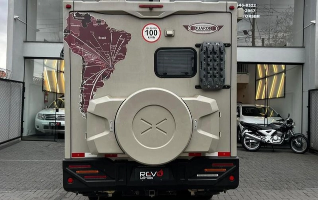 imagem-https://www.socarrao.com.br/sc-vehicle-images-prod/4425897/1792703524349-8598125_15_B_4187e526a5.jpeg
